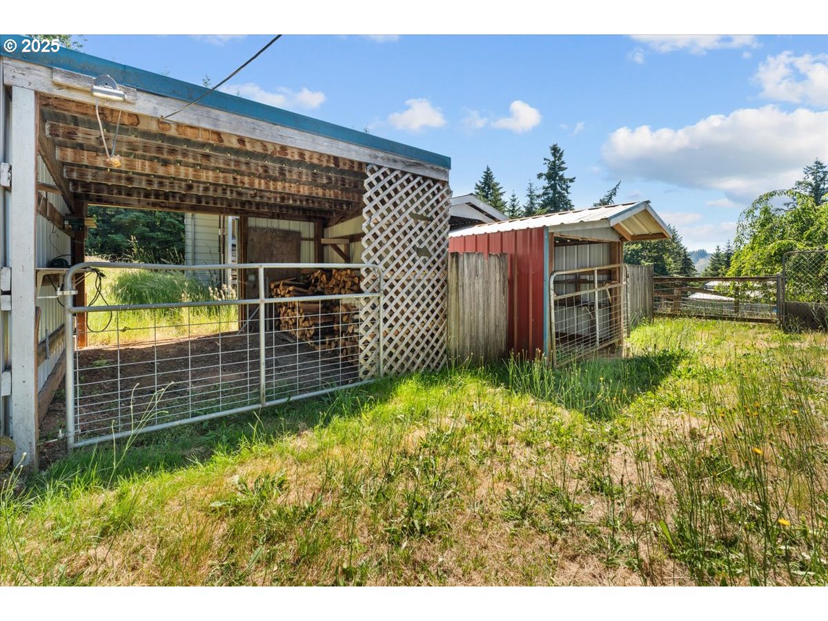 35020 Southeast Surface Road Estacada, OR 97023 - Photo 32 of 48
