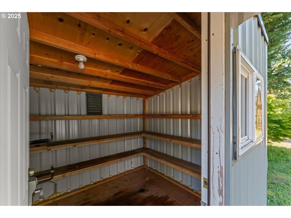35020 Southeast Surface Road Estacada, OR 97023 - Photo 41 of 48