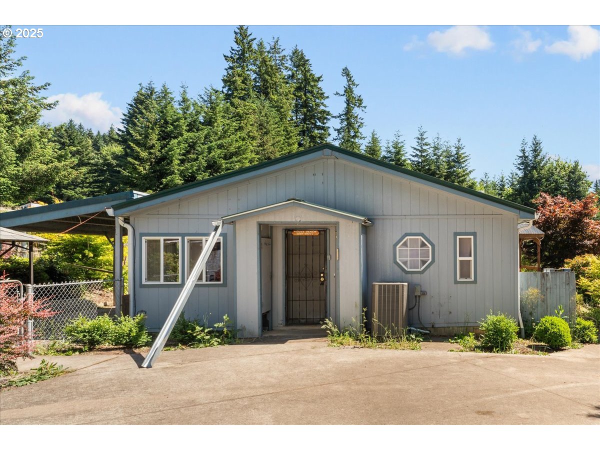 35020 Southeast Surface Road Estacada, OR 97023 - Photo 6 of 48