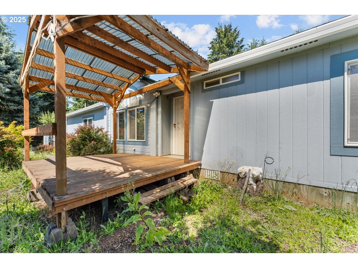 35020 Southeast Surface Road Estacada, OR 97023 - Photo 7 of 48