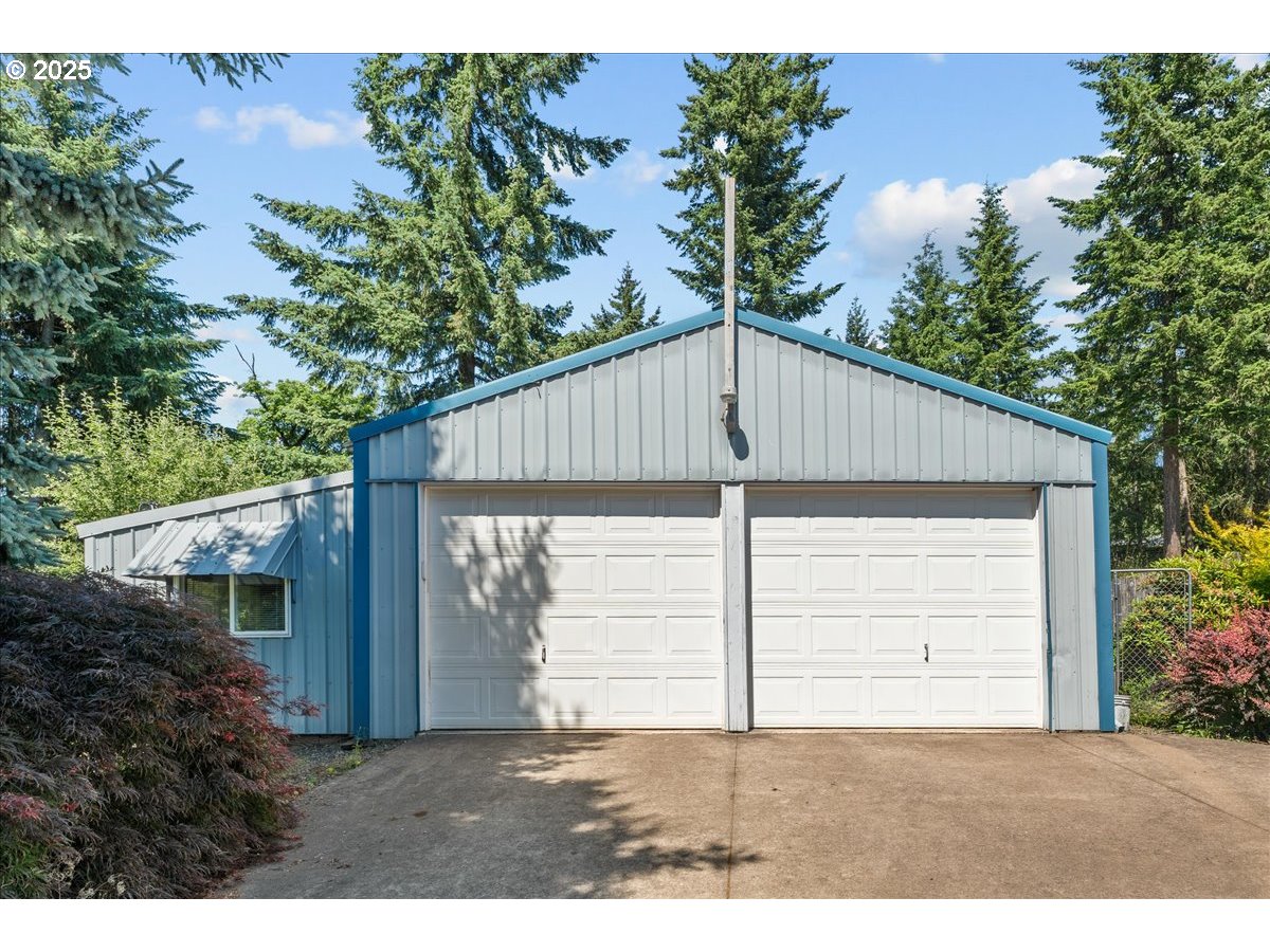 35020 Southeast Surface Road Estacada, OR 97023 - Photo 10 of 48