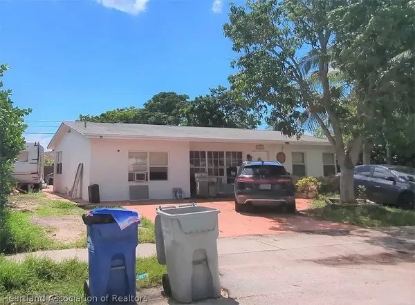 $5,000 | 3160 Northeast 11th Avenue, Pompano Beach, FL 33064