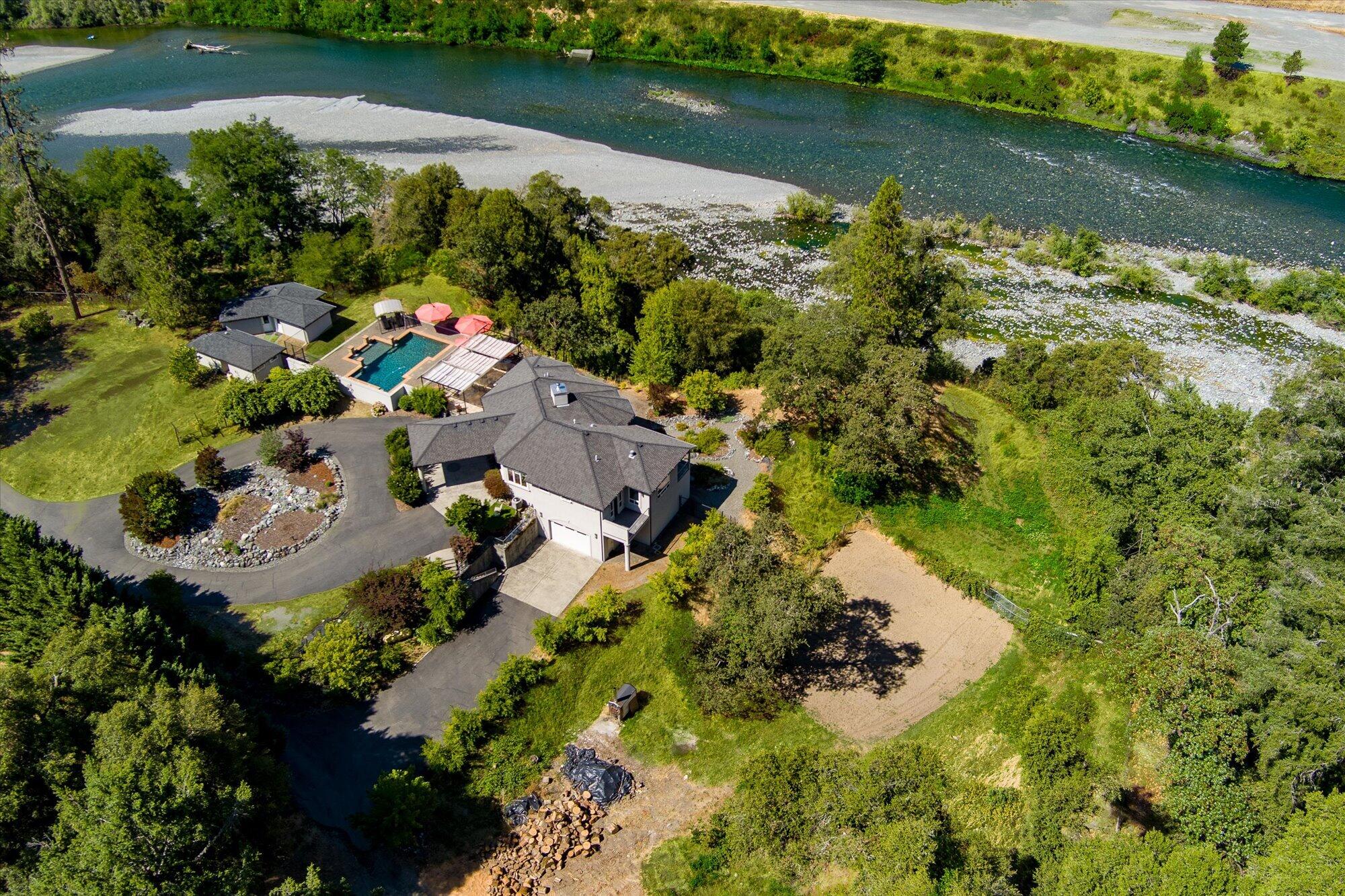 344 Patterson Road Willow Creek, CA 95573 - Photo 12 of 105