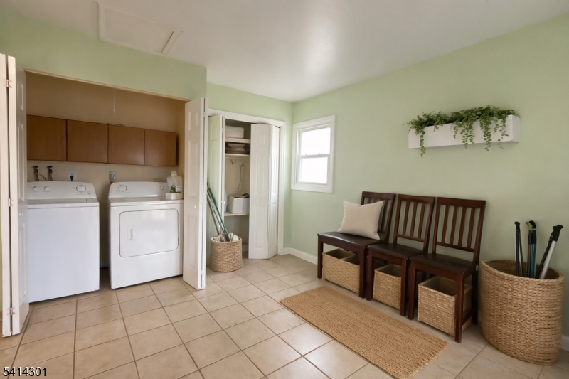 1 Montclair Lane Willingboro, NJ 08046 - Photo 3 of 13