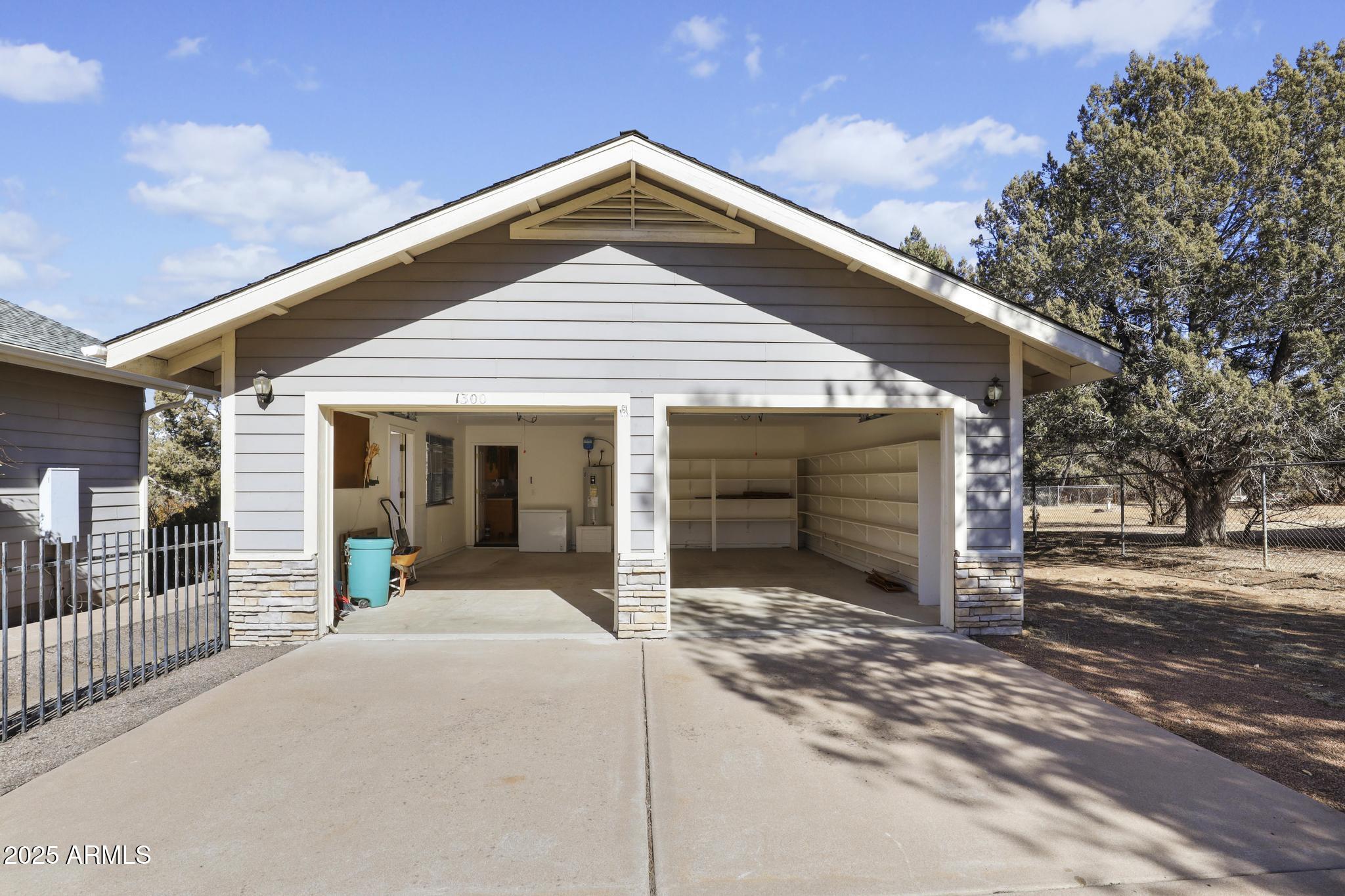 1300 West Random Way Payson, AZ 85541 - Photo 40 of 57 2 Car Garage