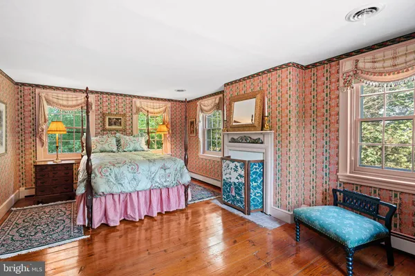 $1,399,000 | 801 Cox Road, Moorestown, NJ 08057
