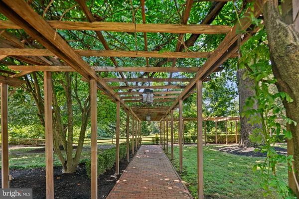 $1,399,000 | 801 Cox Road, Moorestown, NJ 08057