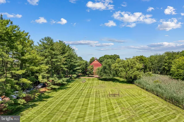 $1,599,000 | 801 Cox Road, Moorestown, NJ 08057