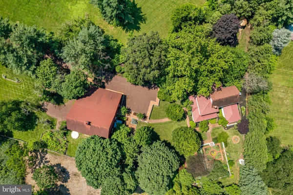 $1,399,000 | 801 Cox Road, Moorestown, NJ 08057