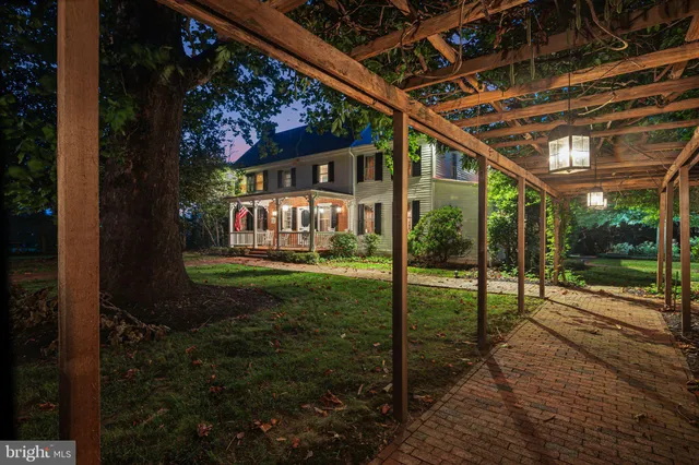 $1,599,000 | 801 Cox Road, Moorestown, NJ 08057