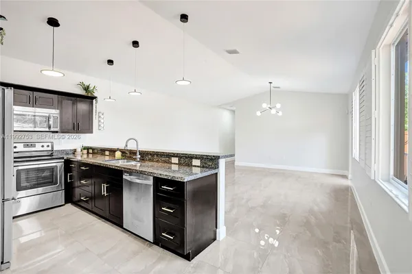 $3,500 | 60 Northeast 26th Street, Unit 60, Wilton Manors, FL 33305