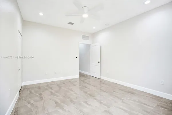 $3,500 | 60 Northeast 26th Street, Unit 60, Wilton Manors, FL 33305