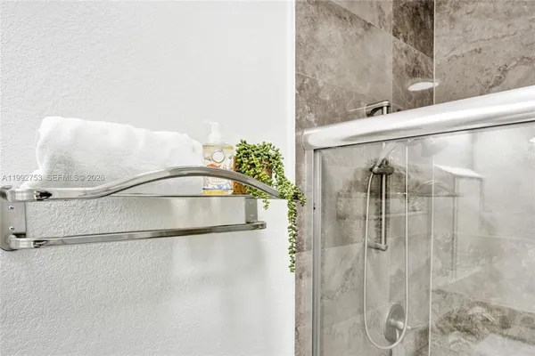 $3,500 | 60 Northeast 26th Street, Unit 60, Wilton Manors, FL 33305