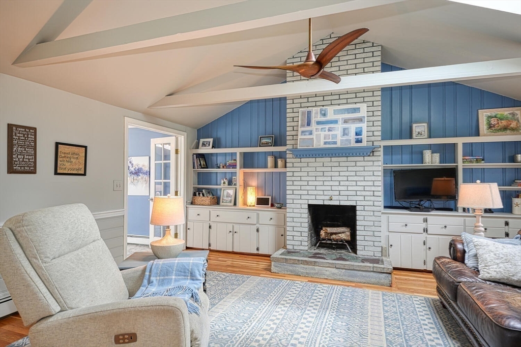 123 Bruce Road Walpole, MA 02081 - Photo 12 of 26 Gallery Image 12