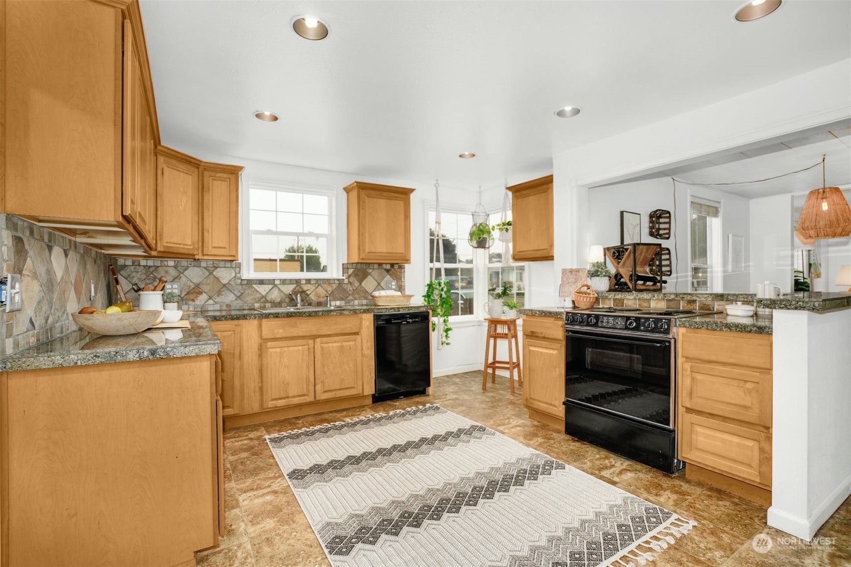521 Williams Avenue South Renton, WA 98057 - Photo 11 of 22 Gallery Image 11