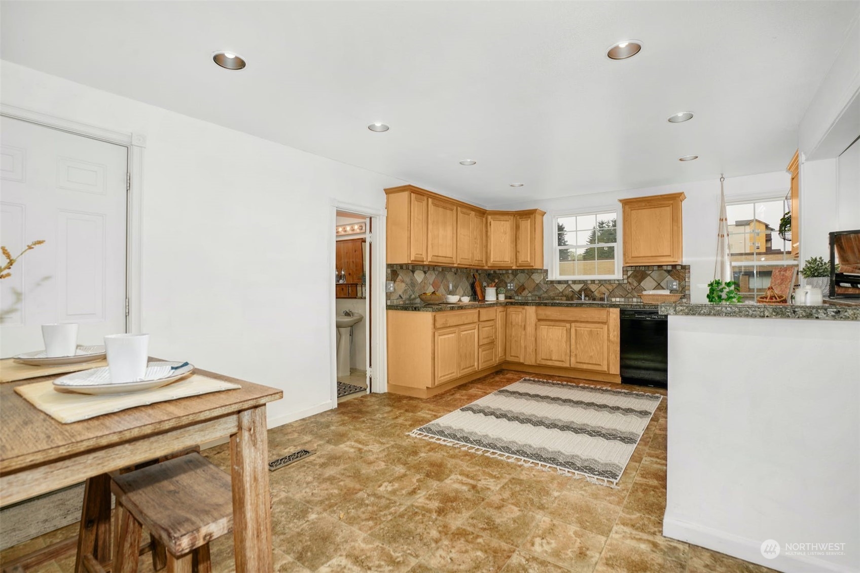 521 Williams Avenue South Renton, WA 98057 - Photo 9 of 22 Gallery Image 9