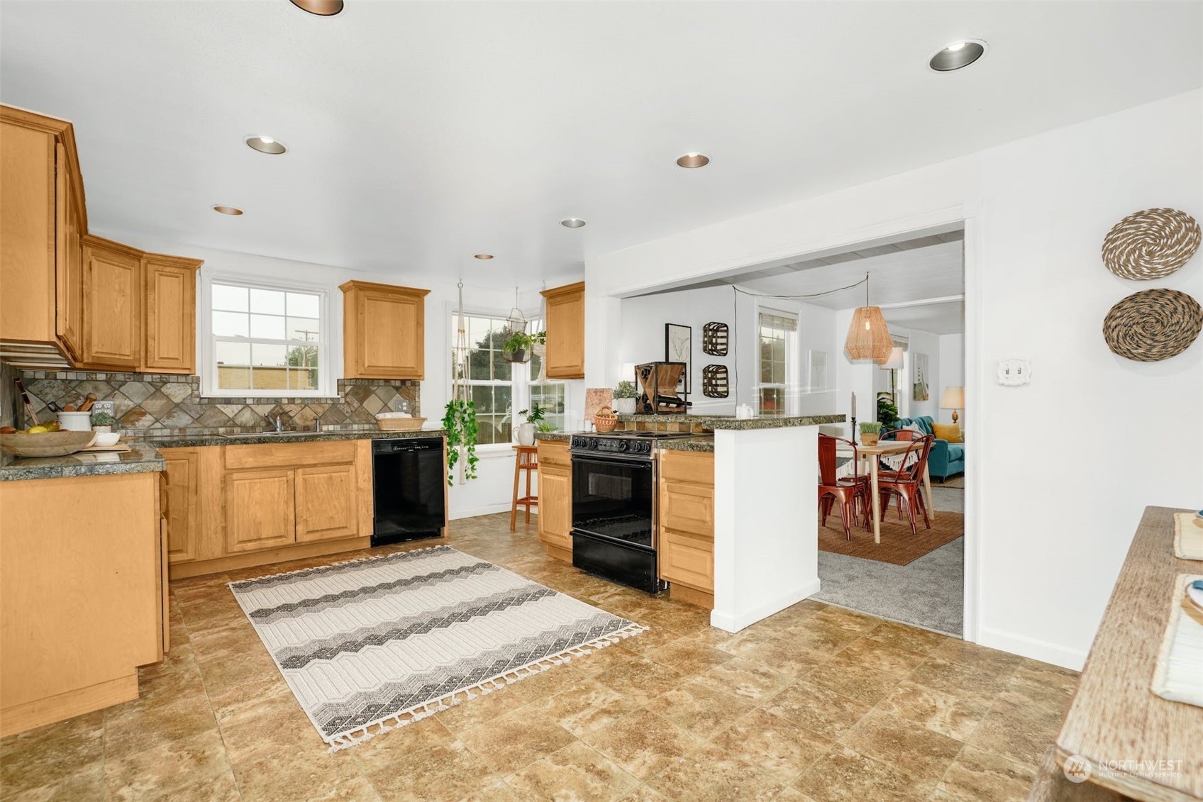 521 Williams Avenue South Renton, WA 98057 - Photo 10 of 22 Gallery Image 10