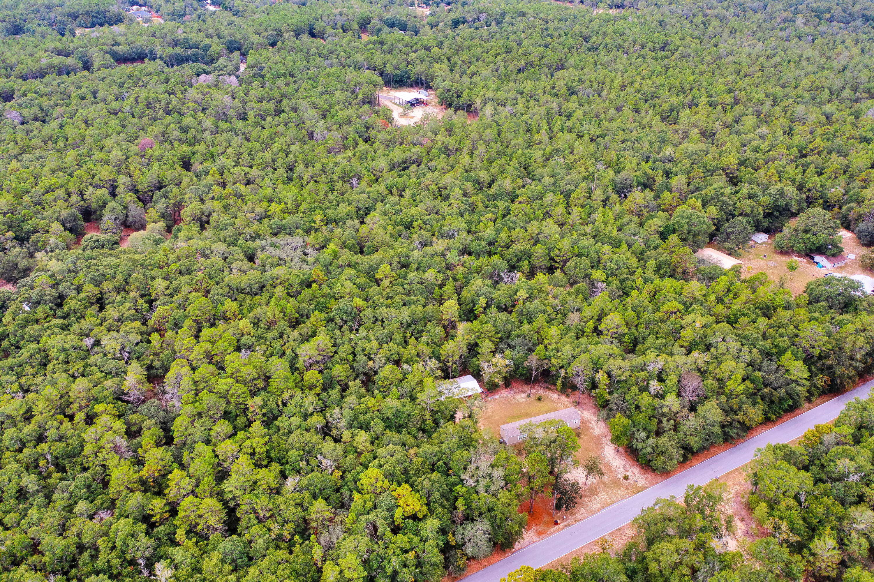 4290 Batten Road Crestview, FL 32539 - Photo 2 of 24 42-46
