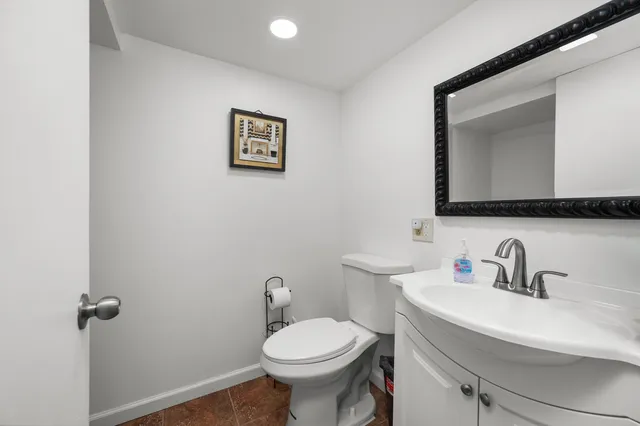 $218,000 | 1209 Meadow Ln Drive, Bettendorf, IA 52722