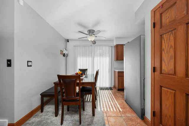 $218,000 | 1209 Meadow Ln Drive, Bettendorf, IA 52722