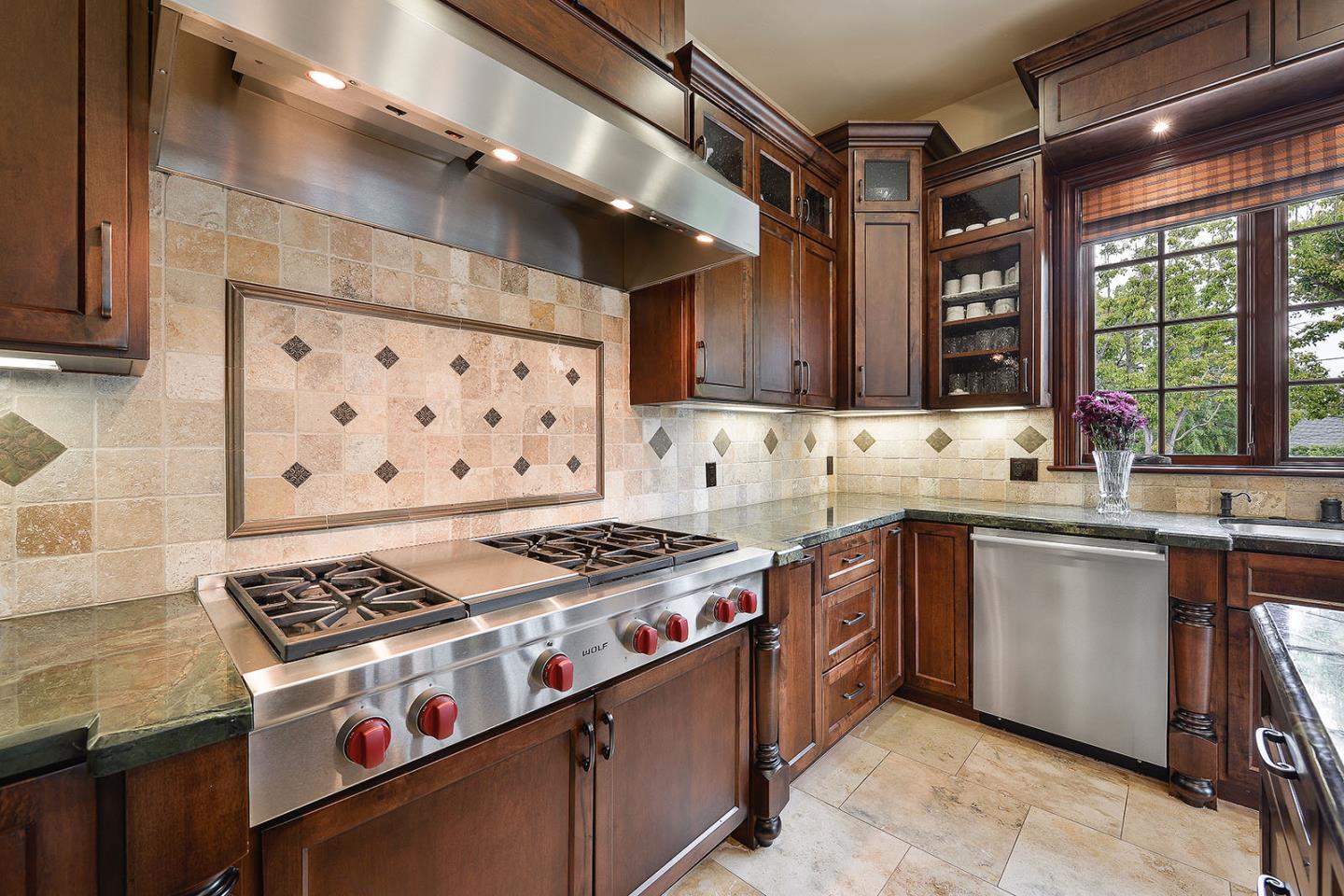 632 Fairway Circle Hillsborough, CA 94010 - Photo 16 of 56