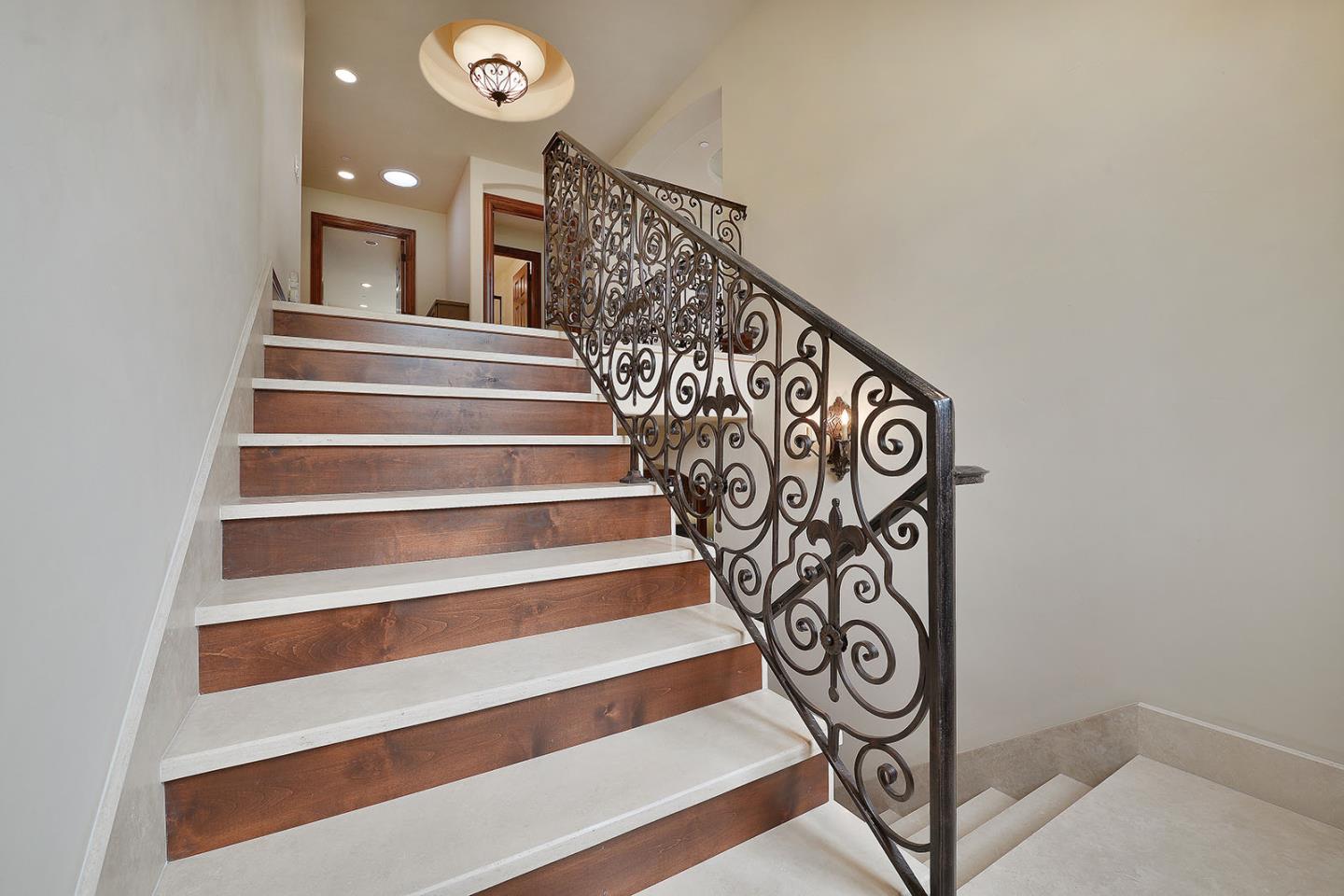 632 Fairway Circle Hillsborough, CA 94010 - Photo 24 of 56