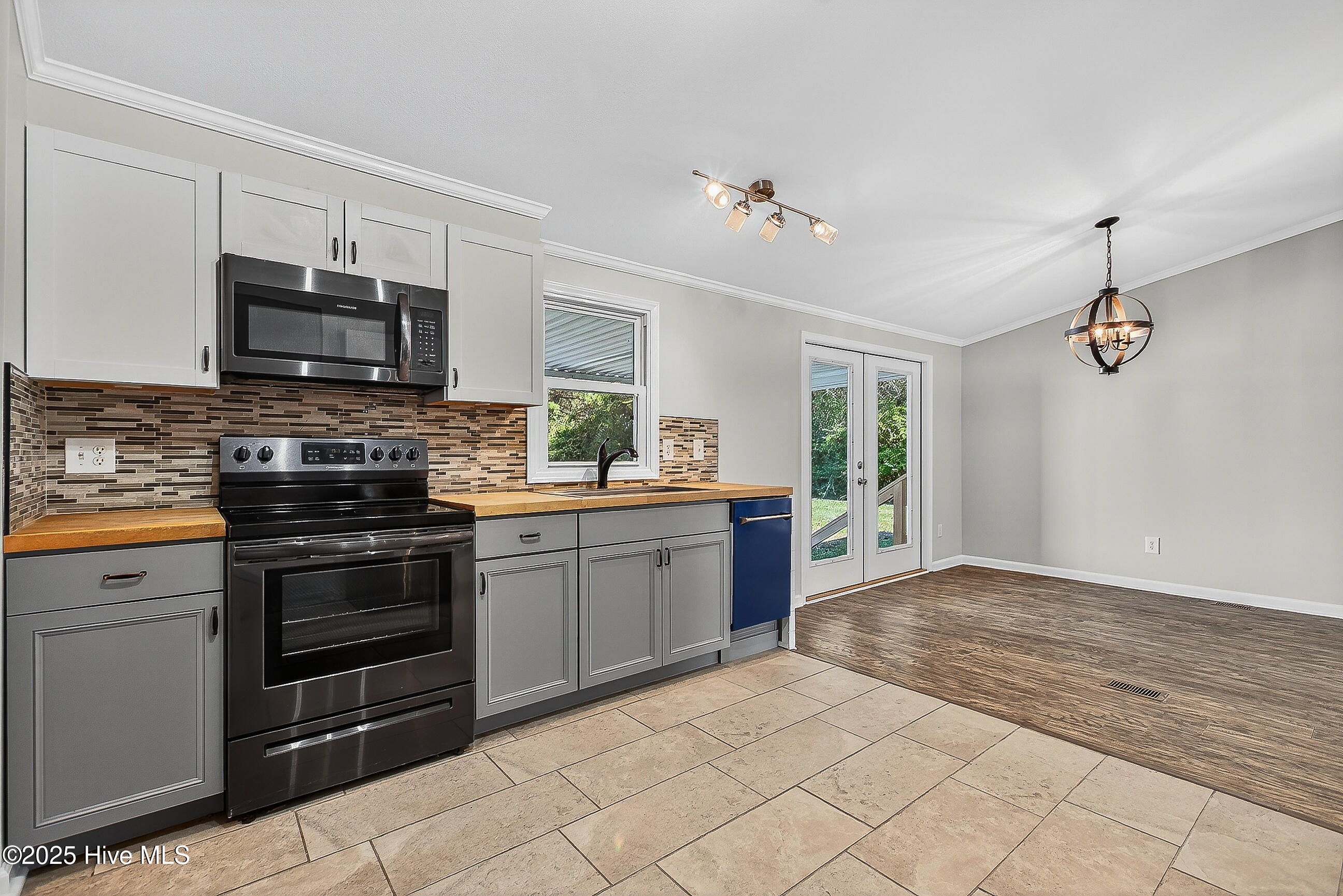 851 Sand Ridge Road Hubert, NC 28539 - Photo 13 of 42 14