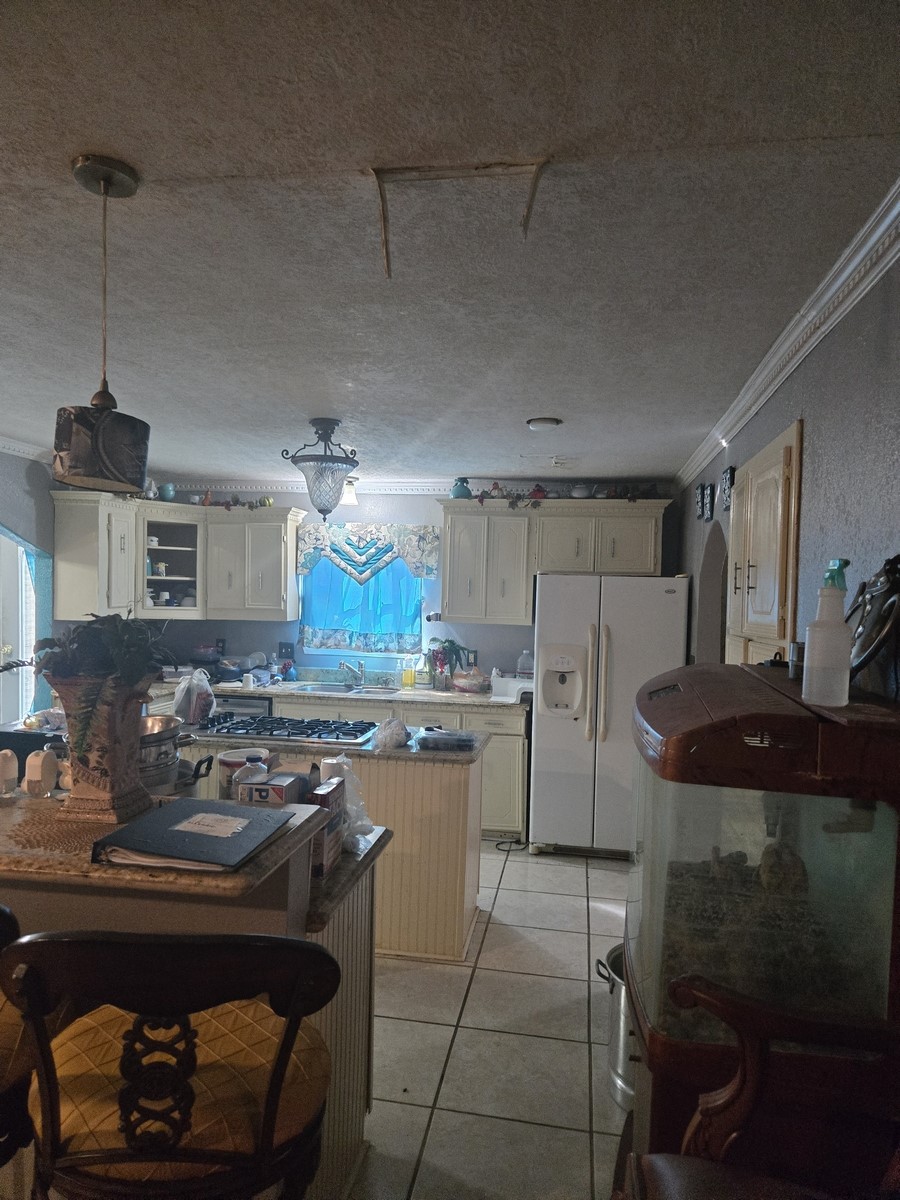 855 Alma Street Beaumont, TX 77705 - Photo 4 of 13