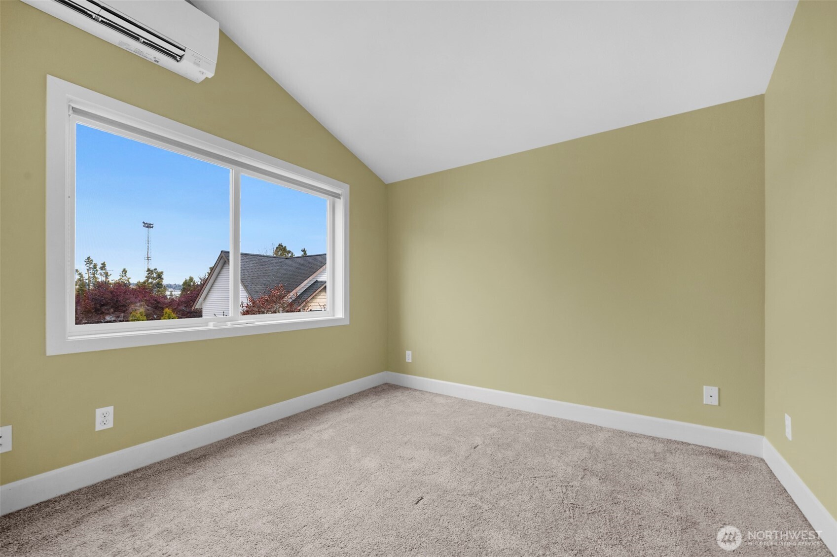 2118 West Ruffner Street Seattle, WA 98199 - Photo 14 of 37 a view of a room that has a painting on the wall