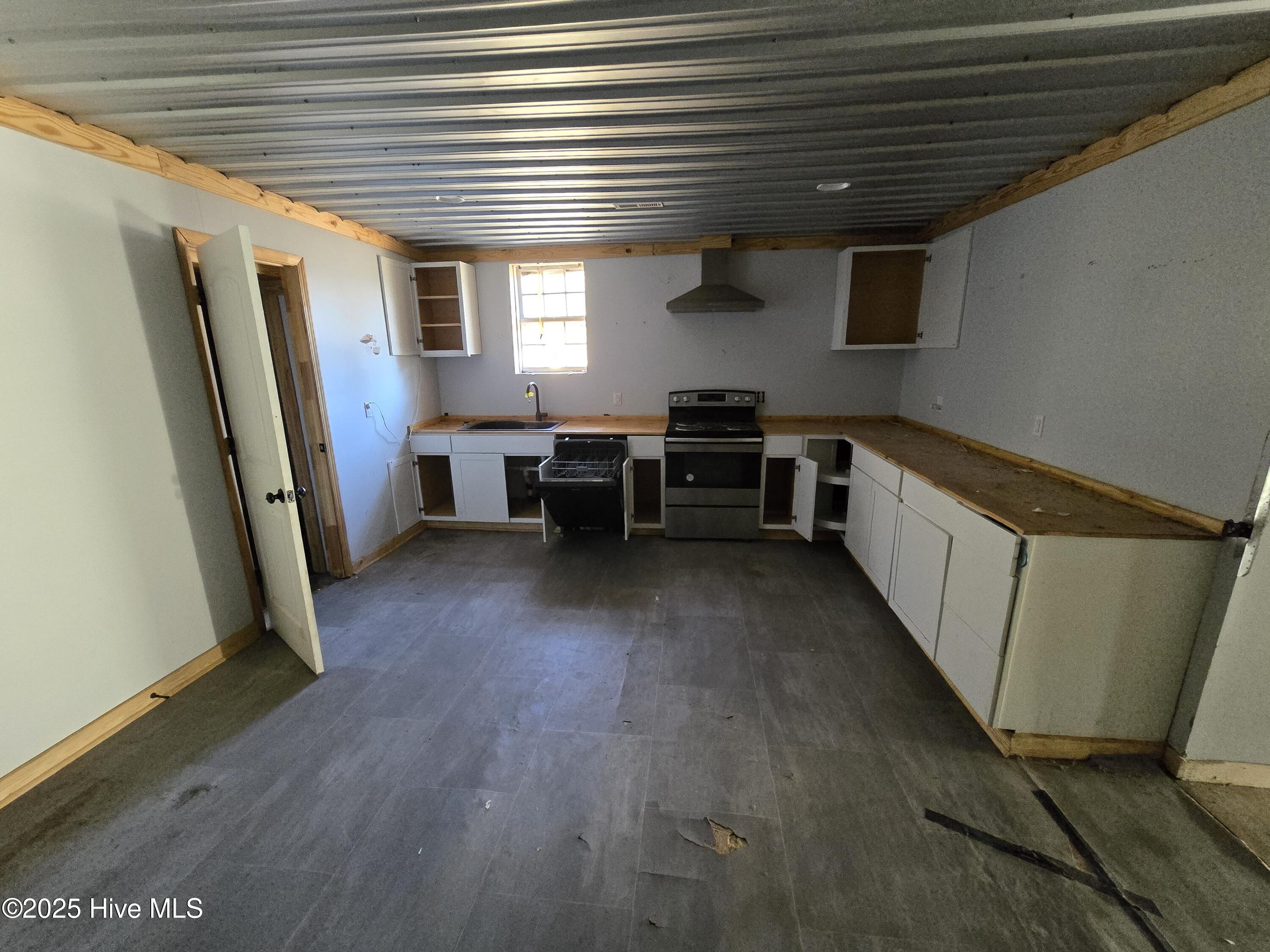 441 Wagon Ford Road Beulaville, NC 28518 - Photo 9 of 22 1000077385