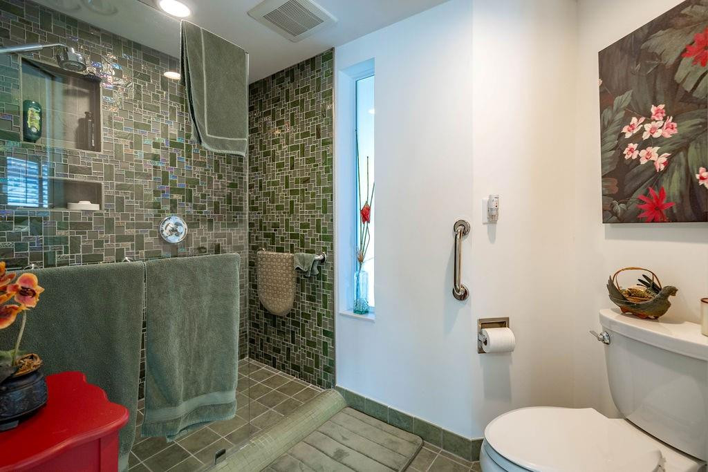 3920 Northeast 27th Avenue Lighthouse Point, FL 33064 - Photo 21 of 45 Photo 21