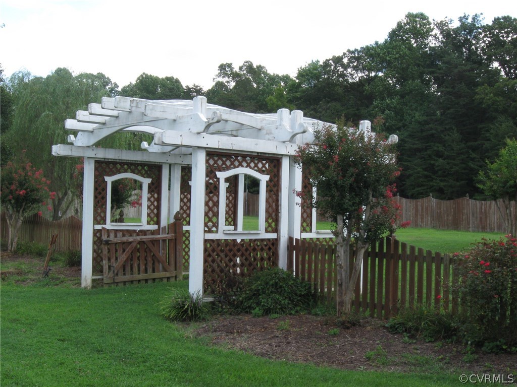 12346 Jennings Road Ashland, VA 23005 - Photo 23 of 50 Gallery Image 23