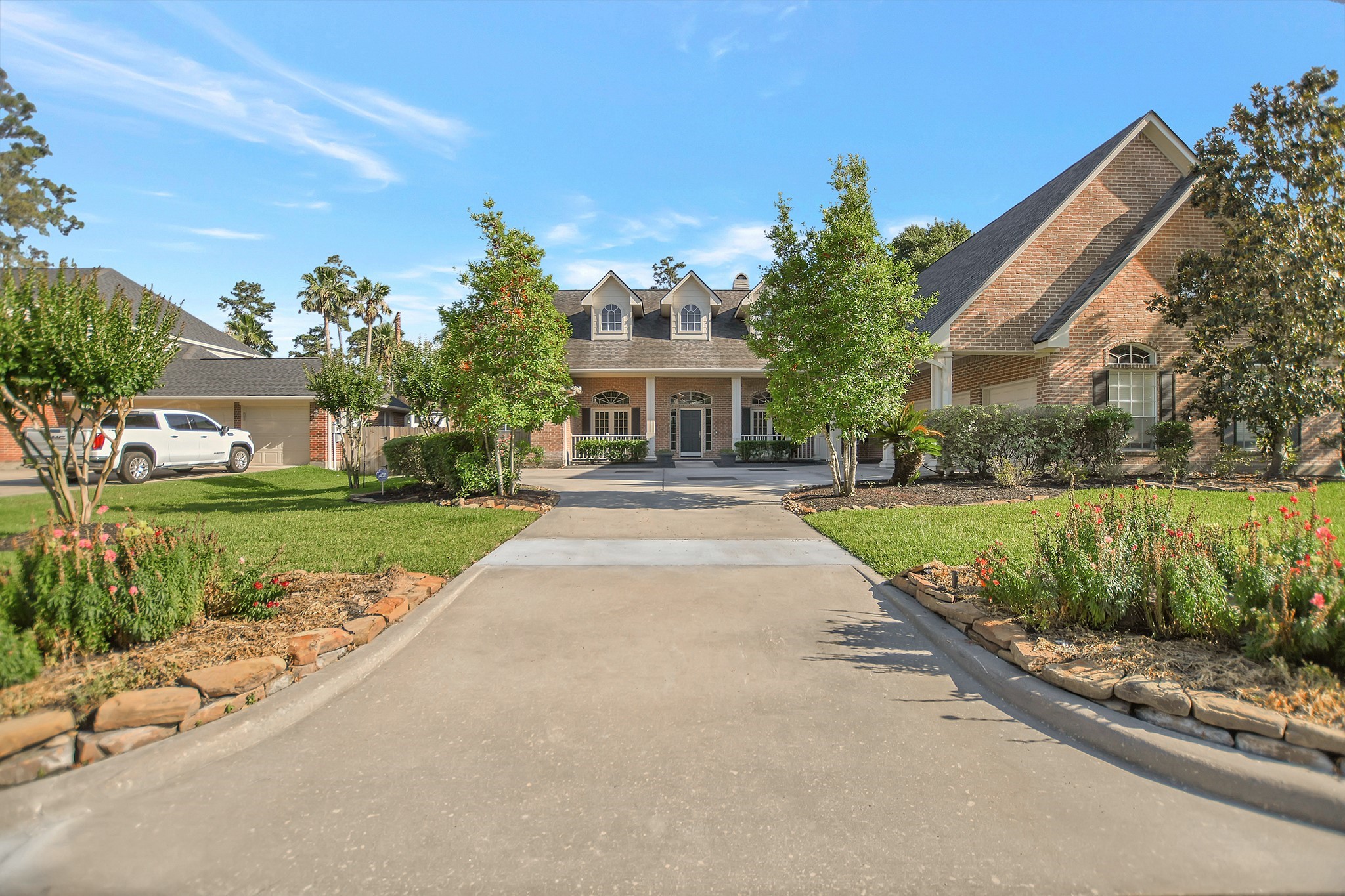 6615 Butler Oaks Court Spring, TX 77389 - Photo 3 of 48