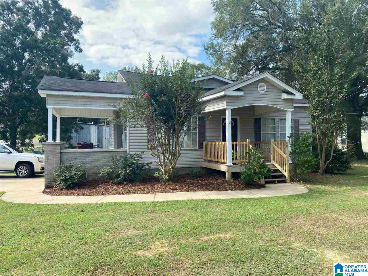 1461 Hueytown Road Bessemer, AL 35023 - Photo 2 of 26