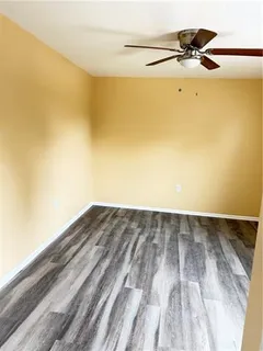 $850 | 120 Houma Boulevard, Unit 17, Metairie, LA 70001