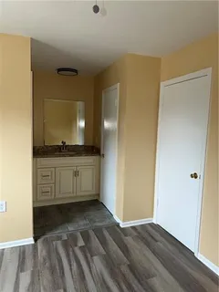 $850 | 120 Houma Boulevard, Unit 17, Metairie, LA 70001