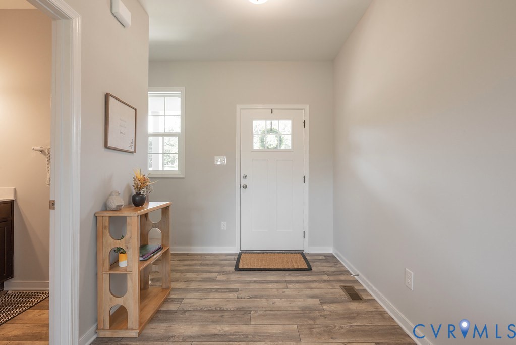 9344 Staples Mill Road Glen Allen, VA 23060 - Photo 3 of 28