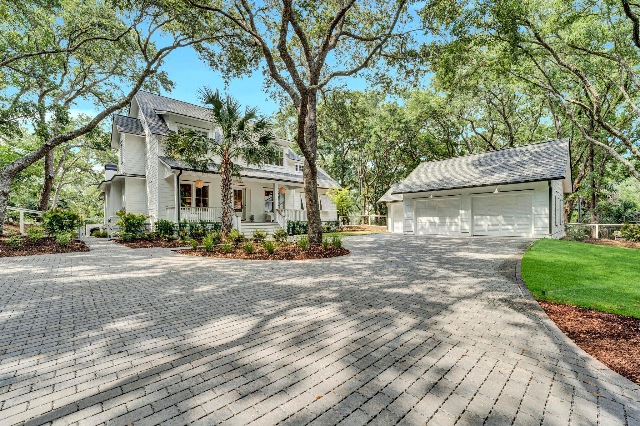 2524 Goldbug Avenue Sullivans Island, SC 29482 - Photo 4 of 62 2524 Goldbug Ave - (69)