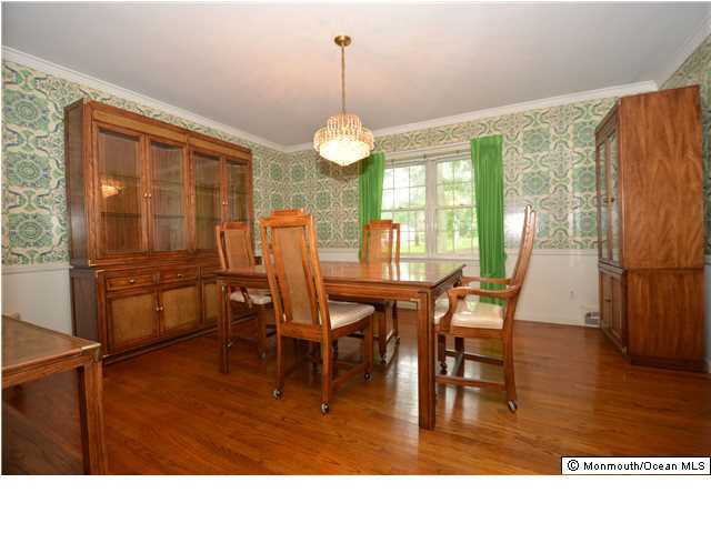 32 Glenwood Road Colts Neck, NJ 07722 - Photo 4 of 21 Additional Photo