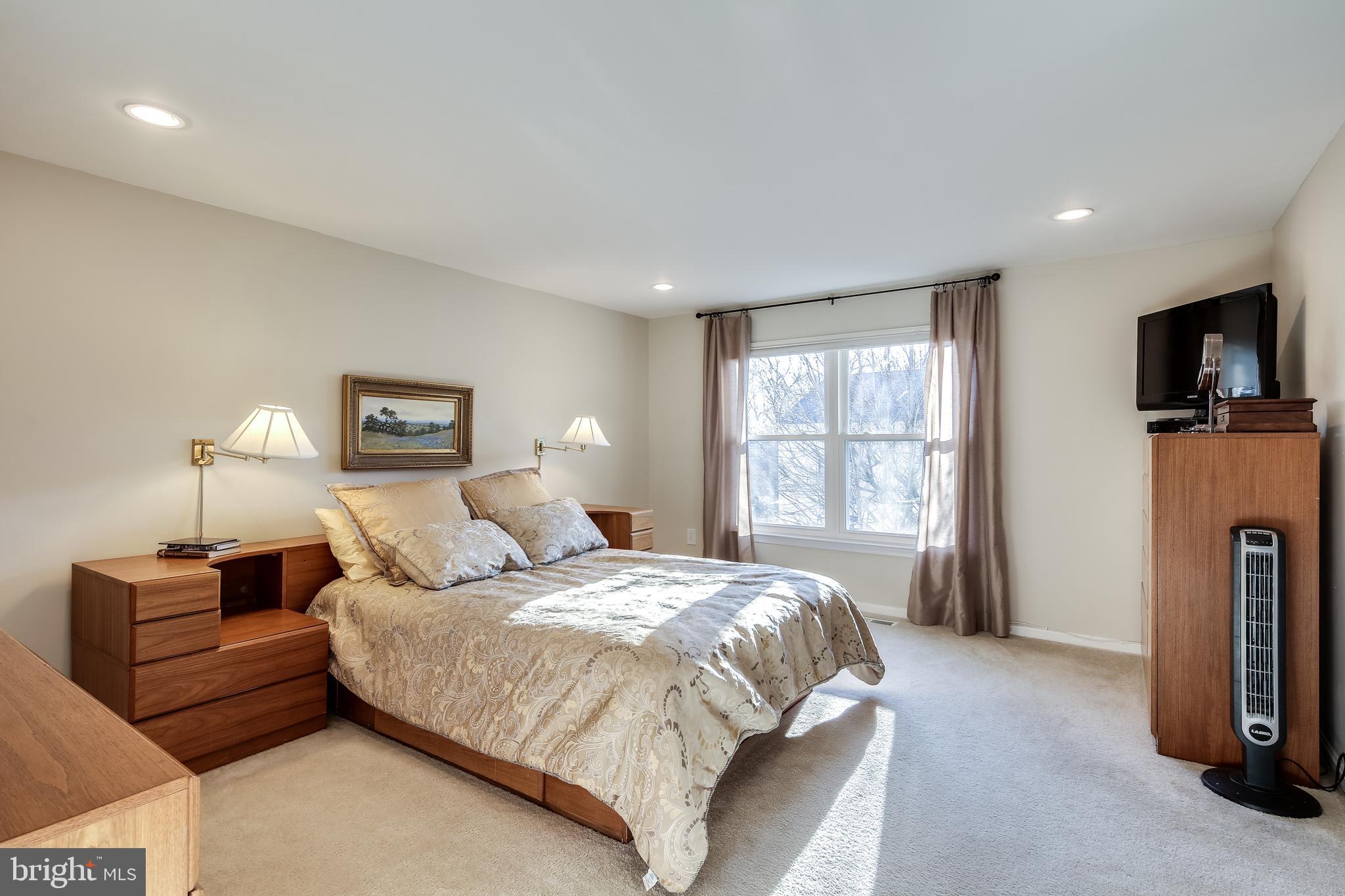 8 Ashmont Court Silver Spring, MD 20906 - Photo 16 of 37 Master Bedroom