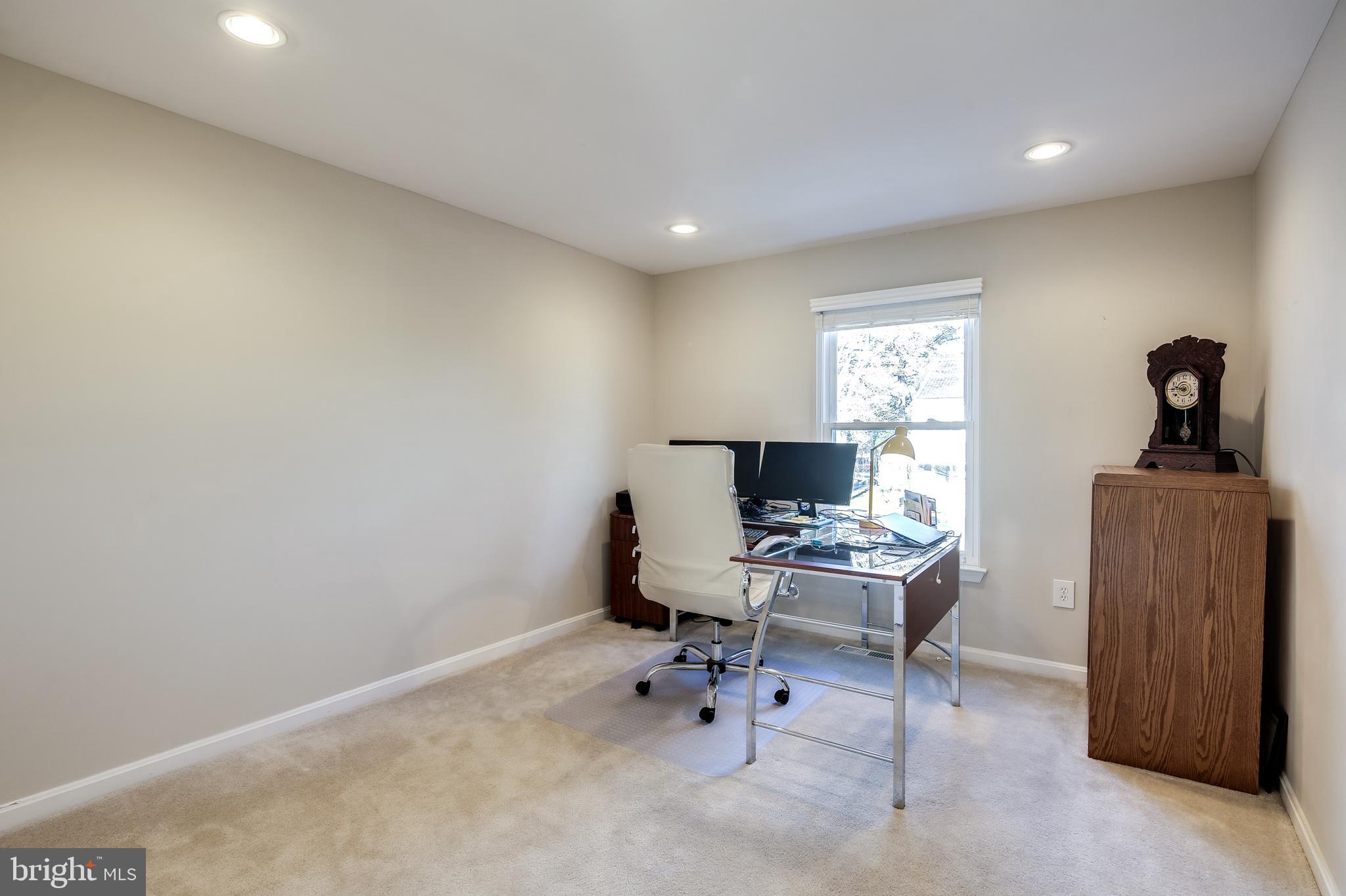 8 Ashmont Court Silver Spring, MD 20906 - Photo 23 of 37 Bedroom 3