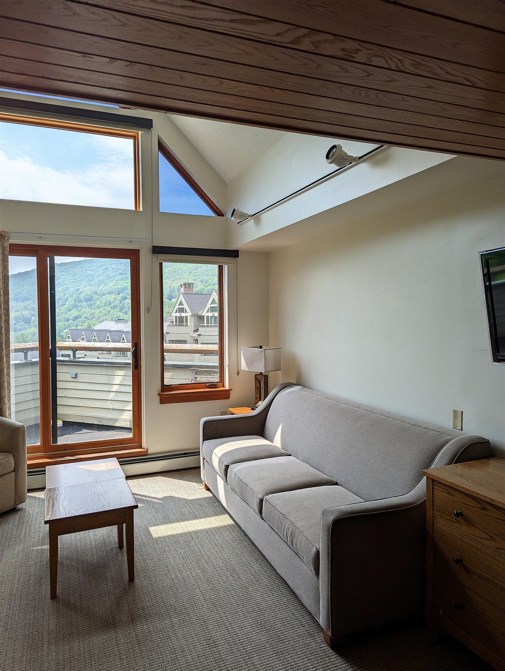 90 Loon Mountain Road, Unit 1306A Lincoln, NH 03251 - Photo 8 of 35 Gallery Image 8