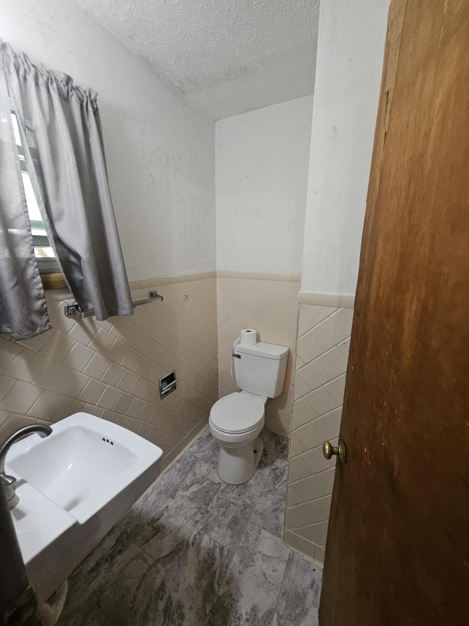 443 West County Street Monett, MO 65708 - Photo 14 of 23 20260720_091328