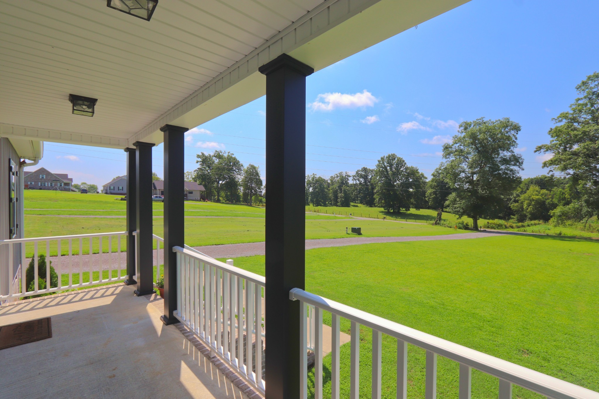 1000 Armstrong Road Castalian Springs, TN 37031 - Photo 3 of 27 Gallery Image 3