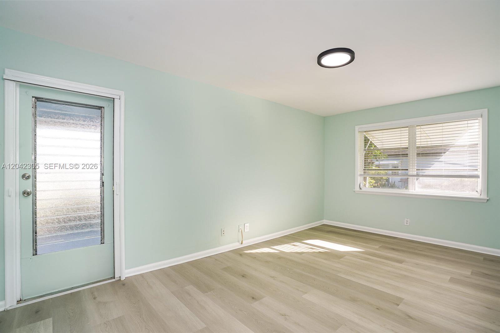560 High Point Drive, Unit D Delray Beach, FL 33445 - Photo 11 of 34