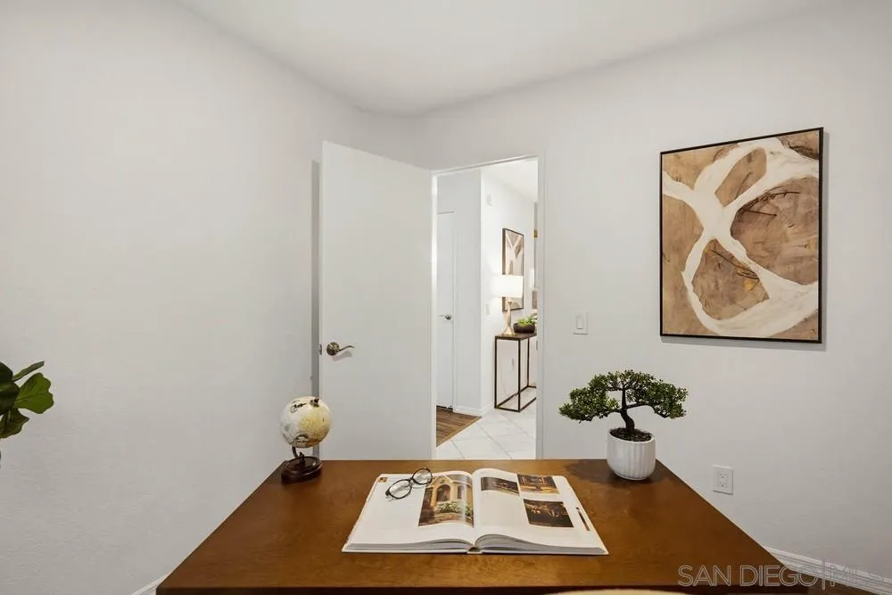 39900 Quigley Road Murrieta, CA 92562 - Photo 50 of 58 a room with a rug and a rug