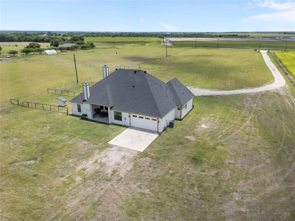 850 North Cooke Road Ennis, TX 75119 - Photo 29 of 40