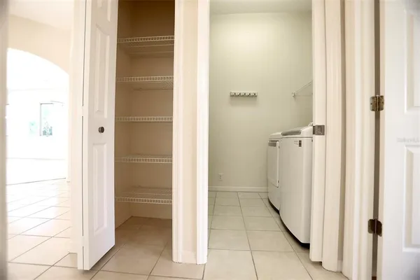 $2,700 | 8515 53rd Place East, Bradenton, FL 34211