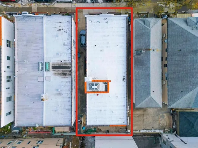 $1,599,900 | 6314 23rd Avenue | Mapleton