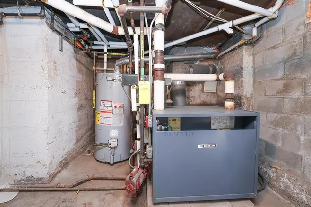 $1,599,900 | 6314 23rd Avenue | Mapleton